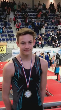 ½ finale des Championnats de France de TUMBLING et de TRAMPOLINE METZ les 1 et 2 avril 2017