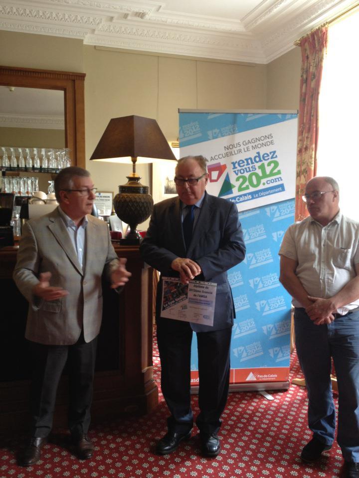 Remise officielle de la 2012ème licence du club de l'AMGA Remise officielle de la 2012ème licence du club de l'AMGA