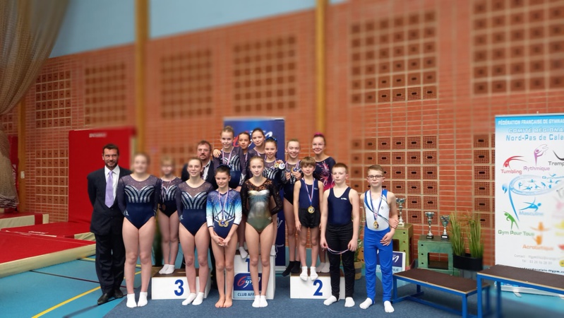 MOISSON DE MEDAILLES POUR LES TRAMPOLINISTES ARQUOIS