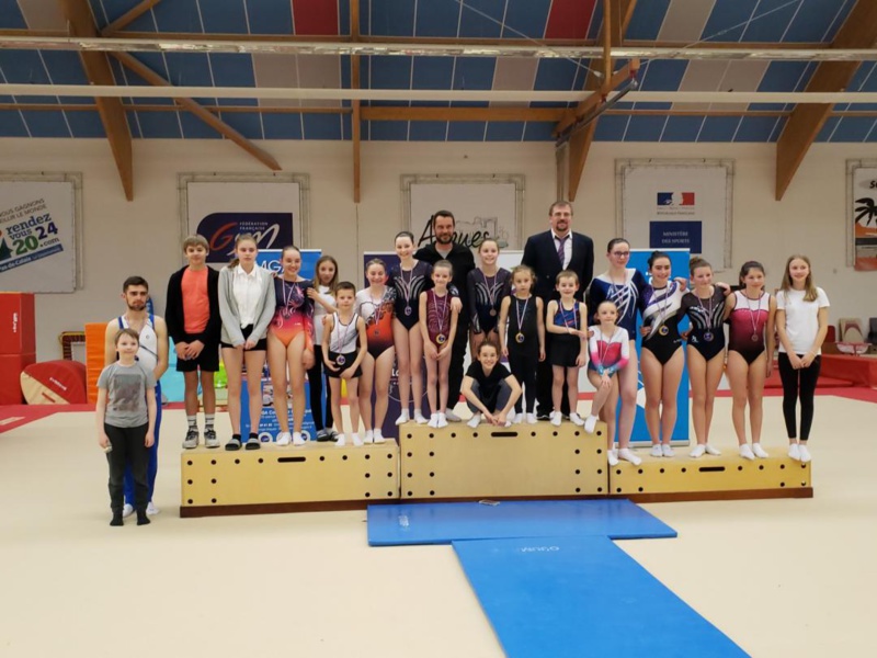NOUVELLES MEDAILLES EN 2023  POUR LES TRAMPOLINISTES ARQUOIS