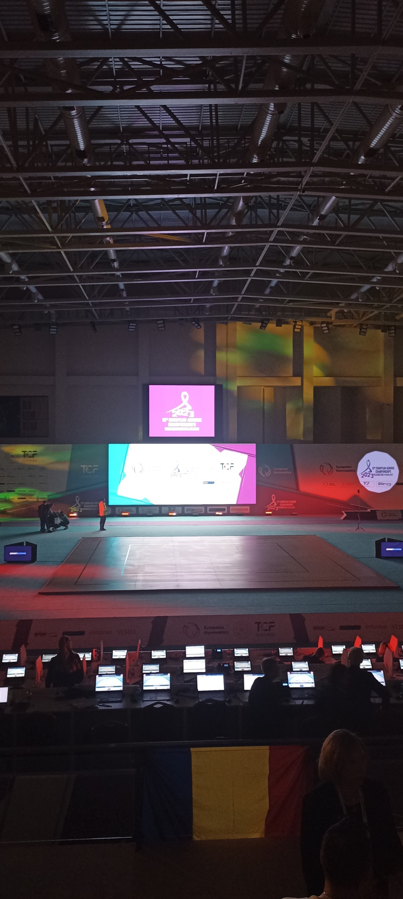 Trois médailles aux Championnats d'Europe de Gymnastique Aérobic pour nos Arquoises !! Trois médailles aux Championnats d'Europe de Gymnastique Aérobic pour nos Arquoises !!