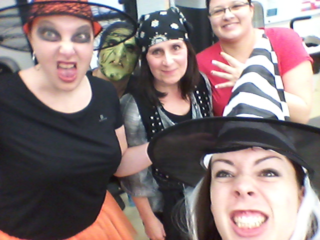 Halloween en salle de musculation en ce samedi 31 octobre 2015!!! Halloween en salle de musculation en ce samedi 31 octobre 2015!!!
