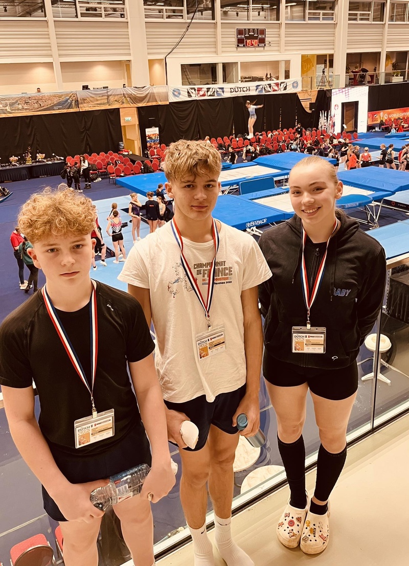 TROIS TRAMPOLINISTES ARQUOIS A LA DUTCH OPEN ALKMAAR–PAYS-BAS TROIS TRAMPOLINISTES ARQUOIS A LA DUTCH OPEN ALKMAAR–PAYS-BAS