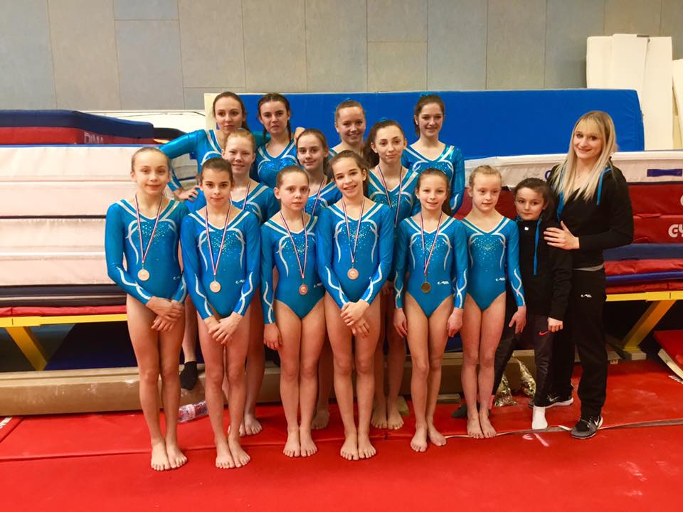 Gymnastique Artistique féminine Performance par Equipe : Finale Départementale Un titre de Champion Départemental et une 3ème place pour l’AMGA