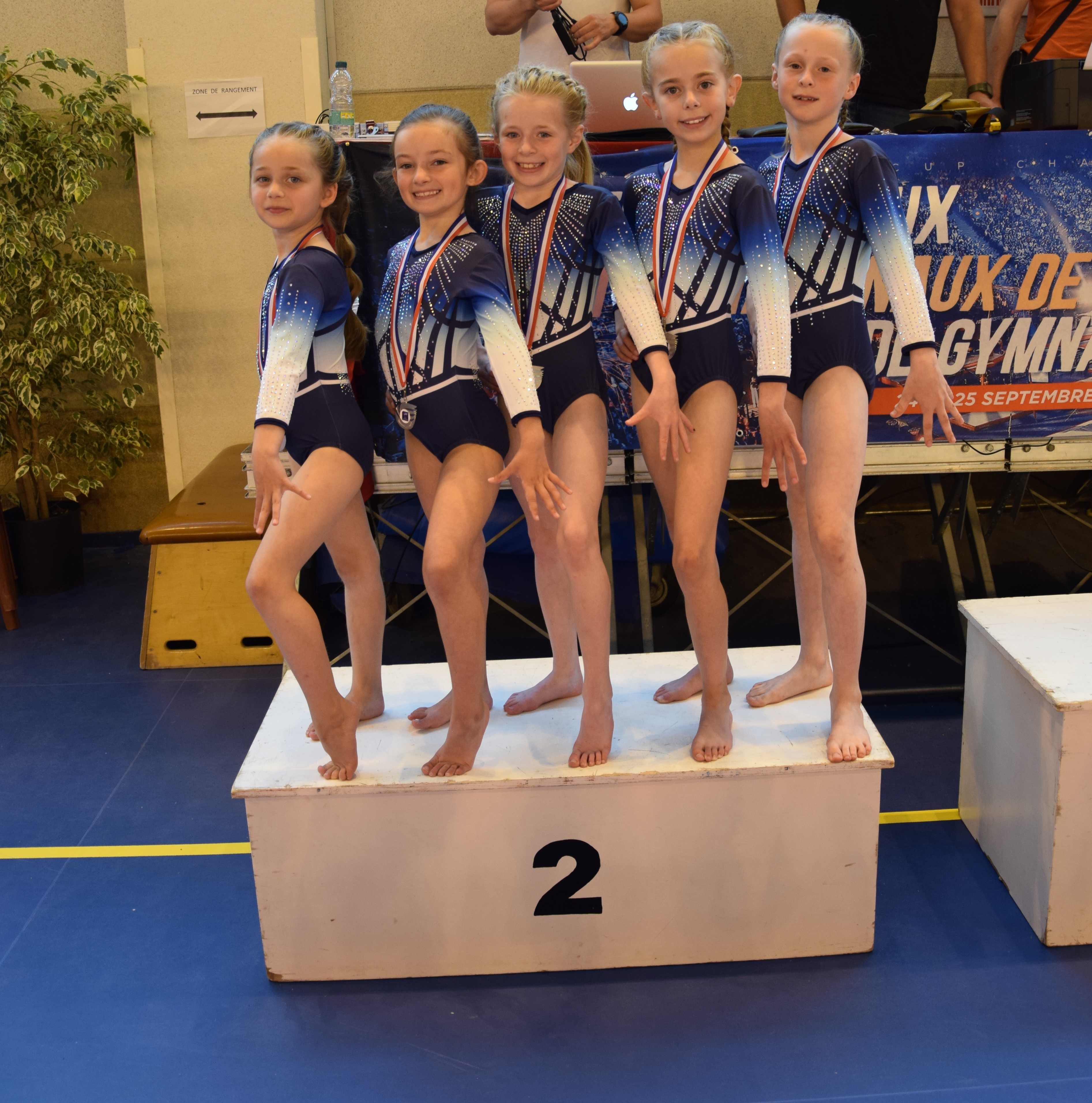 UNE DEUXIEME PLACE BIEN MERITEE POUR LES POUSSINES DE L’AMGA !