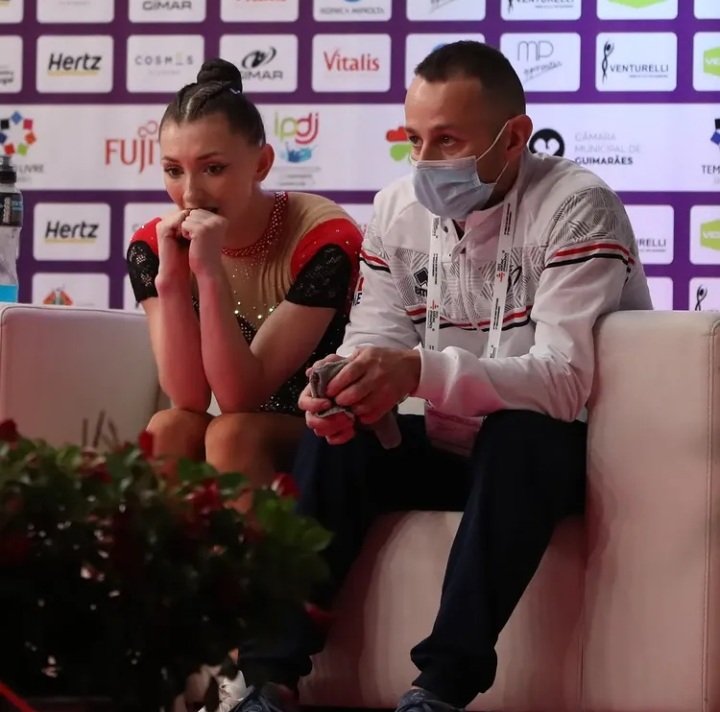 Un podium mondial lui échappe à 0.10 pts !!!