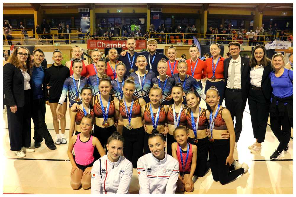 10 médailles d'or pour cette 25ème participation aux championnats de France de Gymnastique Aérobic