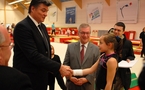 David Douillet, ministre des Sports, a visité, hier, dans le Pas-de-Calais, des installations créées pour servir de base arrière aux Jeux olympiques de Londres. Après Le Touquet et avant Saint-Laurent-Blangy, il est passé au complexe gymnique